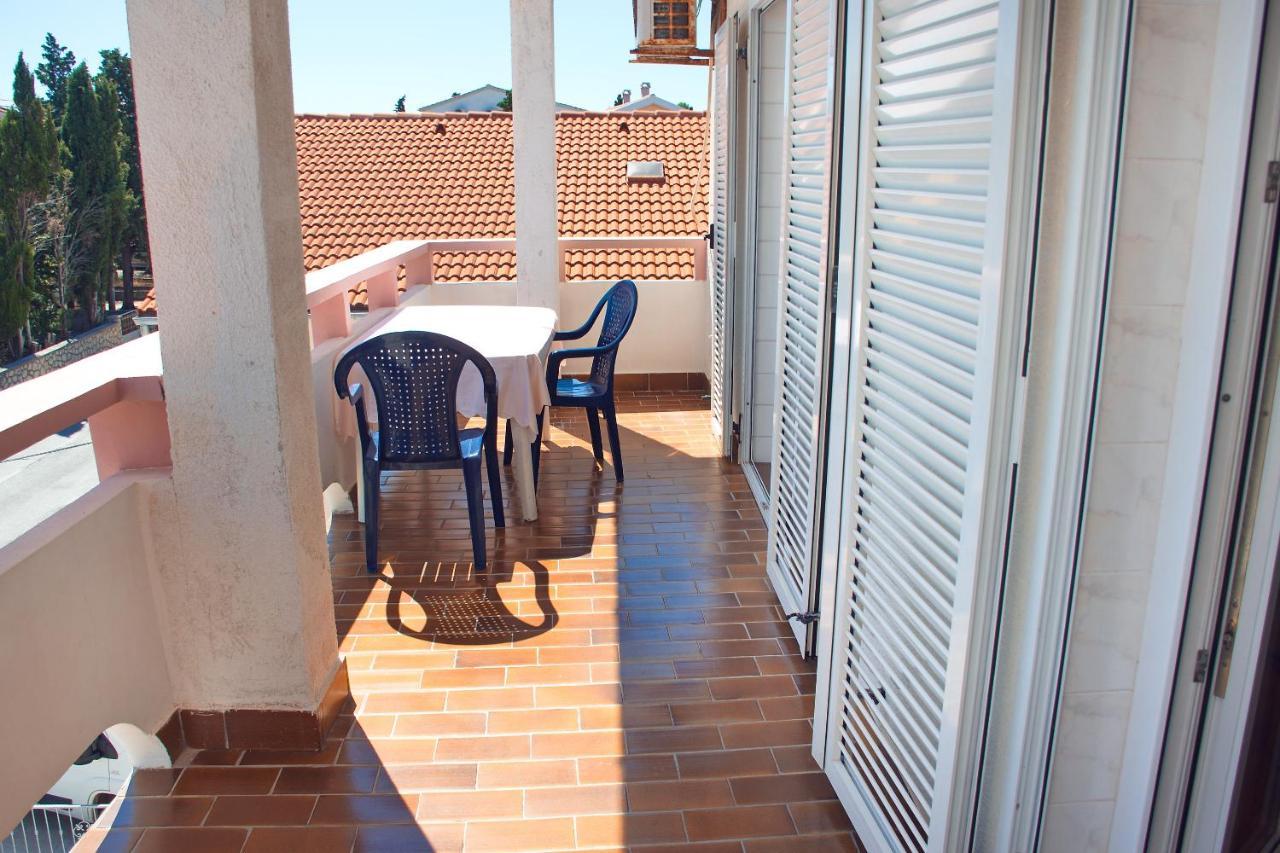 Apartmani Vidusin Novalja Luaran gambar